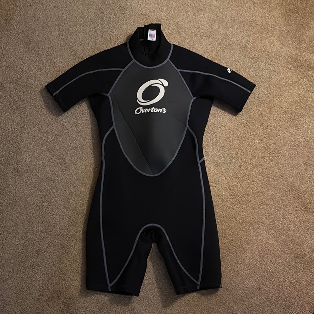 Kids Swim Wetsuit - Black size 12